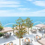 Apartment La Sea View & Beachfront *
