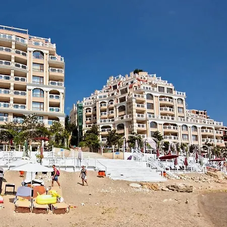 Apartman La Sea View & Beachfront